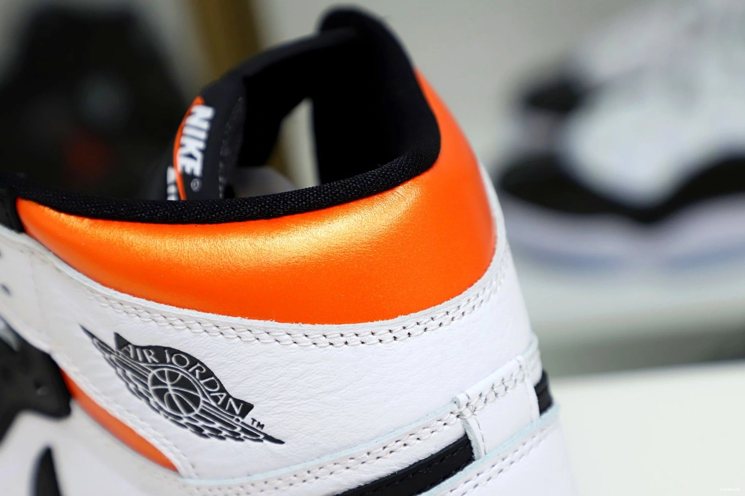 Jordan Electro Orange' High 1 OG Air Retro 0127